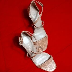 Kelly & Kate Sandals